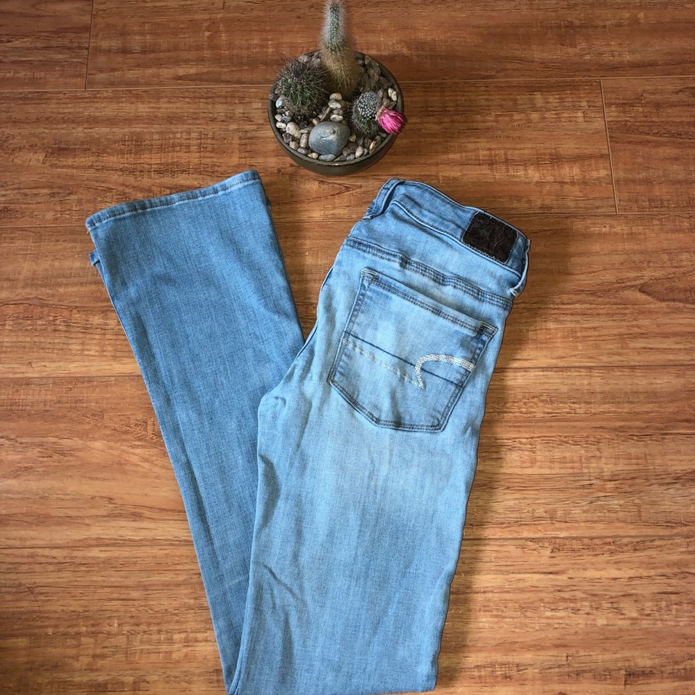 American Eagle Skinny Kick Jeans
